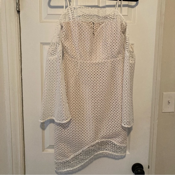 Keepsake Lace Asymmetrical Dress Size S - Picture 3 of 4